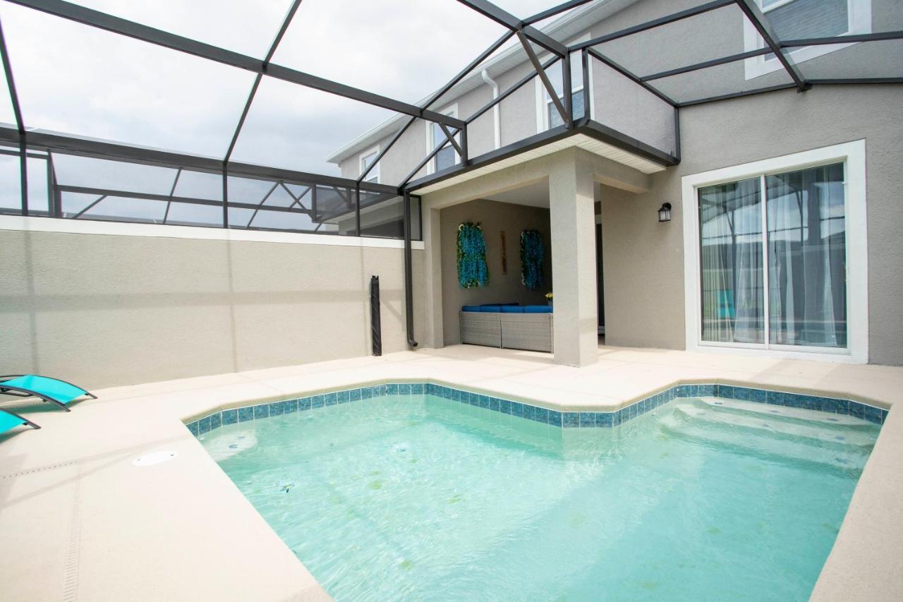Hébergement de vacances Gorgeous 4bd W/ Pool Close To @ Storey 4289
