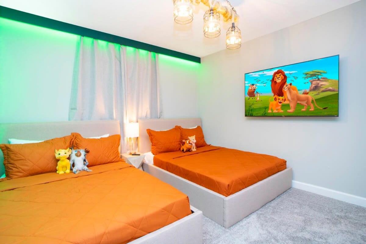 Hébergement de vacances Gorgeous 4bd W/ Pool Close To @ Storey 4289 *