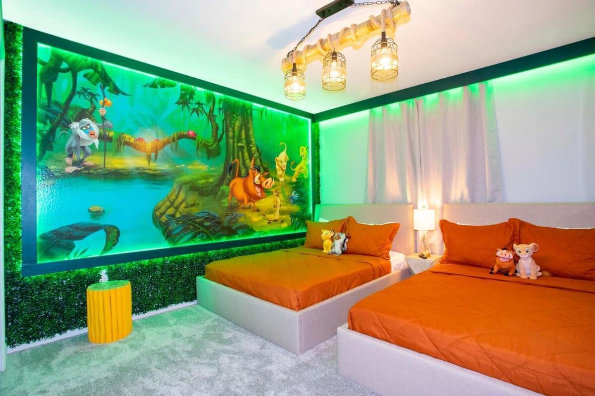 Hébergement de vacances Gorgeous 4bd W/ Pool Close To @ Storey 4289 *
